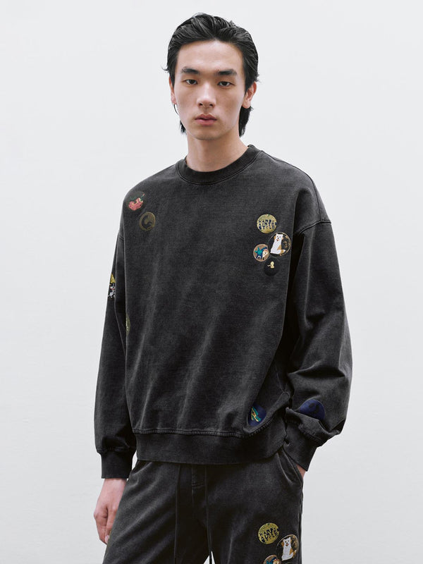 Graphic Patch Crew Neck Sweatshirts