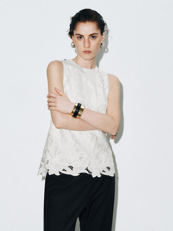 Laced Sleeveless Overhead Shirts