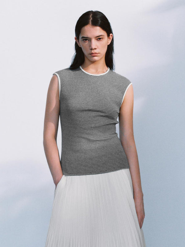 Sleeveless T-Shirts