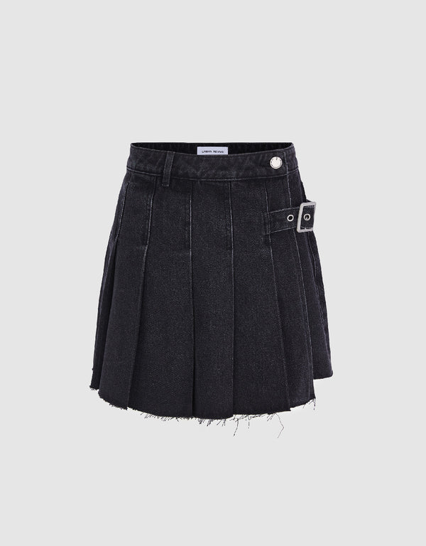 Pleated Denim Shorts With Belt